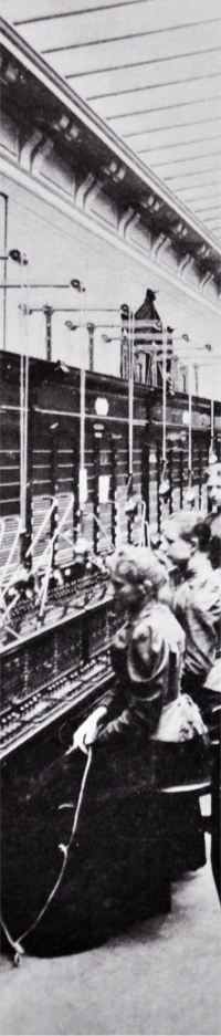 İletişim, telefonun icadı ile sese büründü.